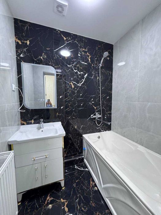 Продаётся 2х комн квартира на 2 этаже Ор-р Крытый рынок Пивзавод