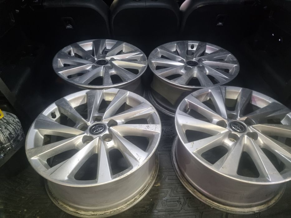 Срочно продам диски от камри