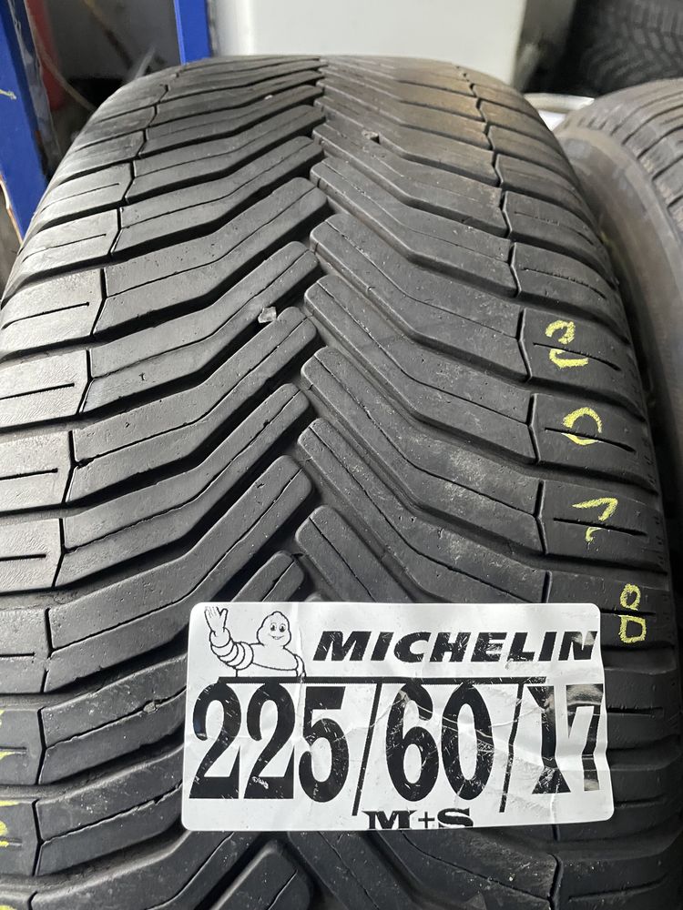 225/60/17 Michelin M+S