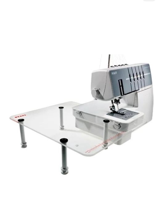 Продам коверлок Pfaff