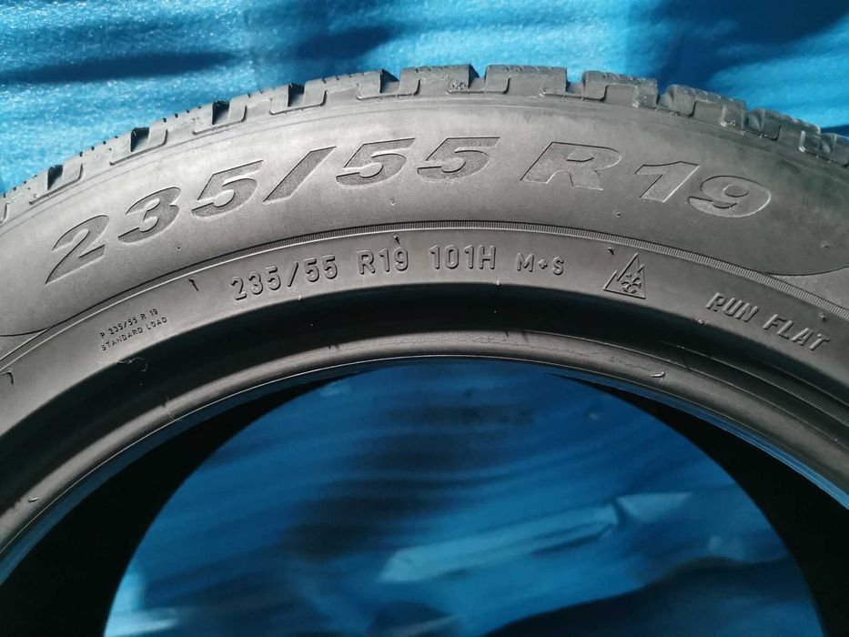 235 55 19 pirelli runflat m+s 4 buc