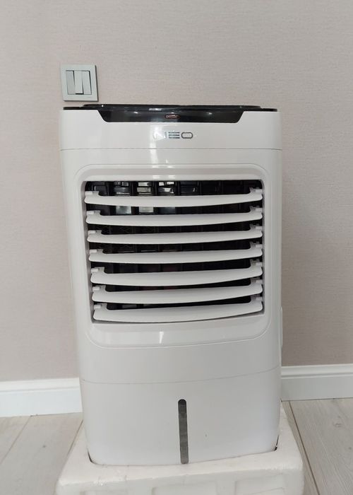 Вентилятор Neo AWCH-18L белый