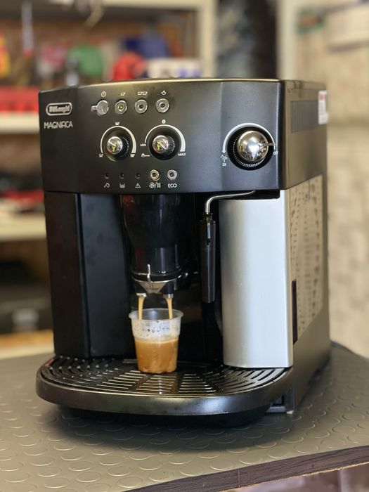 DeLonghi Magnifica ESAM4000.B - Кафеавтомати | Кафемашини