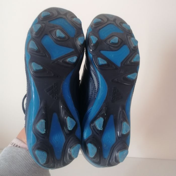 Номер 32, бутонки Адидас copa