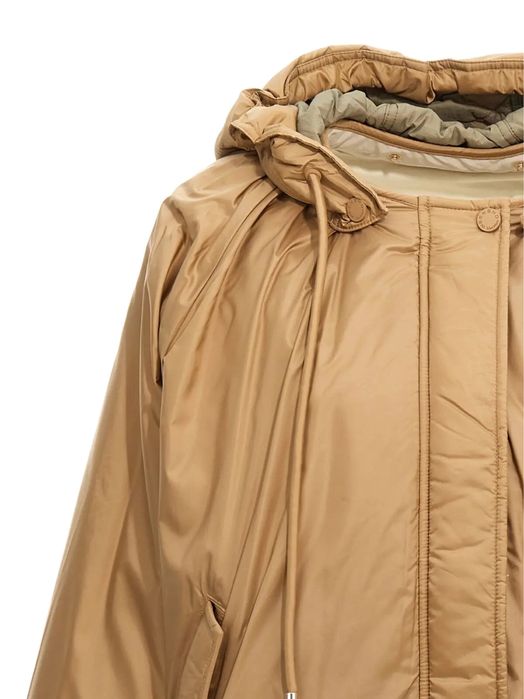 Яке с две лица, MaxMara Weekend