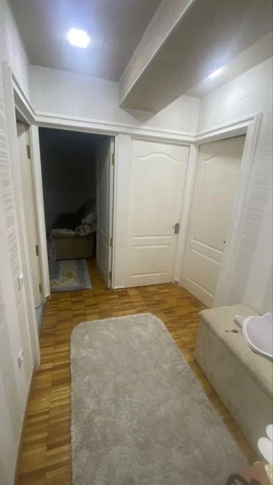 Ц-4 Продается 3 комнатная квартира массив Кашгар Юнусабад