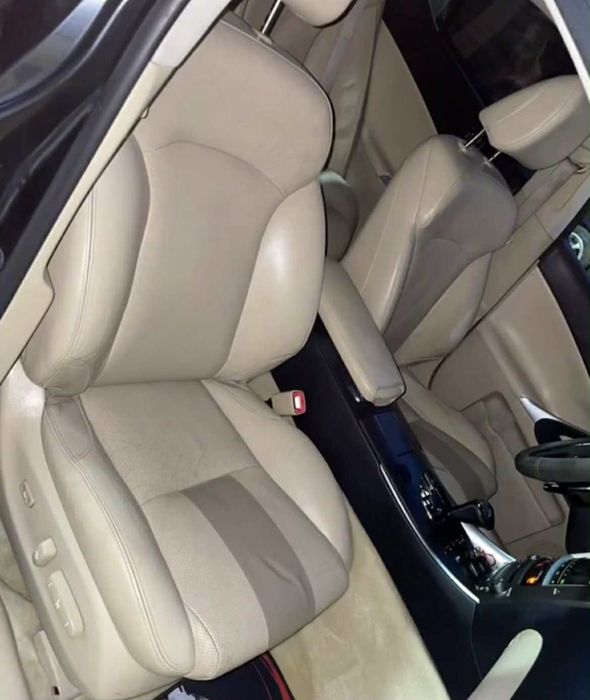Vând/Schimb Lexus is 250