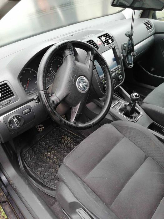 Продава се Vw golf mk 5