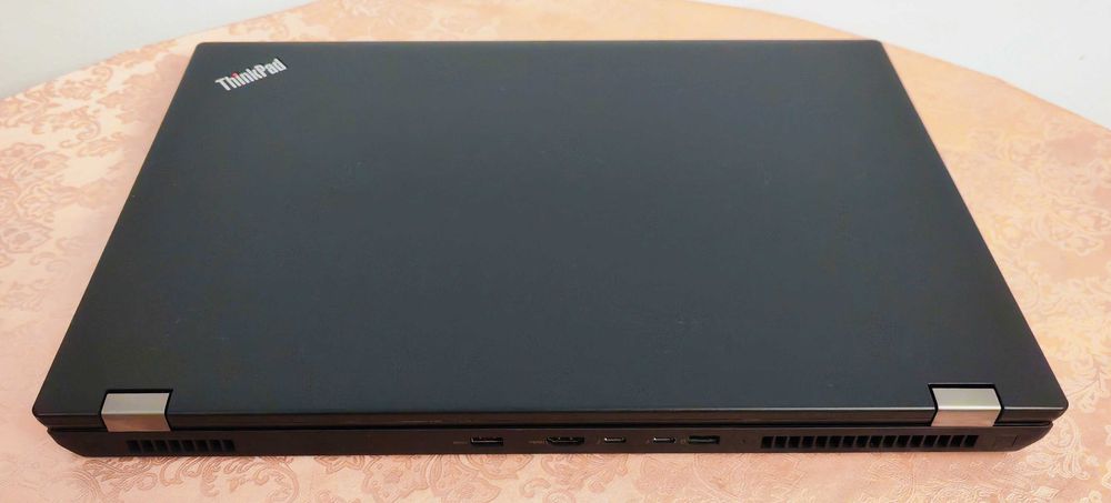 ThinkPad P72/Core i7-8850H/16GB RAM/256G SSD/Quadro P2000 4GB/17.3 IPS