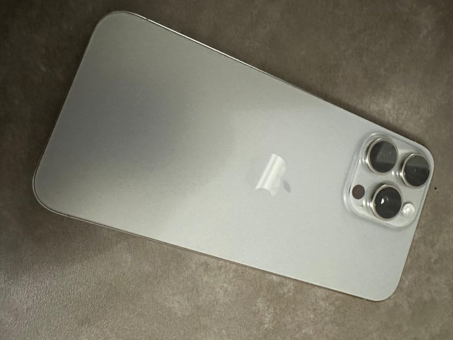 Айфон 15 Pro Max
