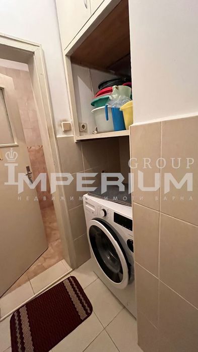 Многостаен 110кв.м апартамент под наем в района на Окръжна болница, г