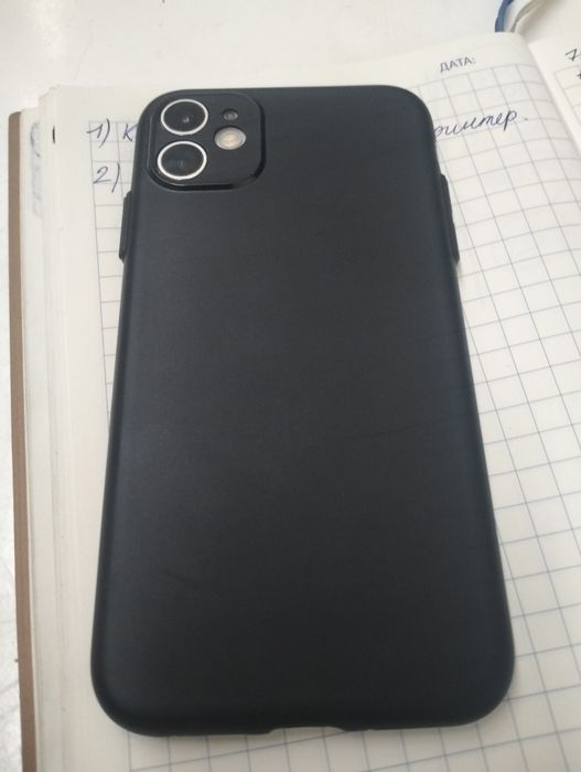 Айфон 11 в отличном состоянии