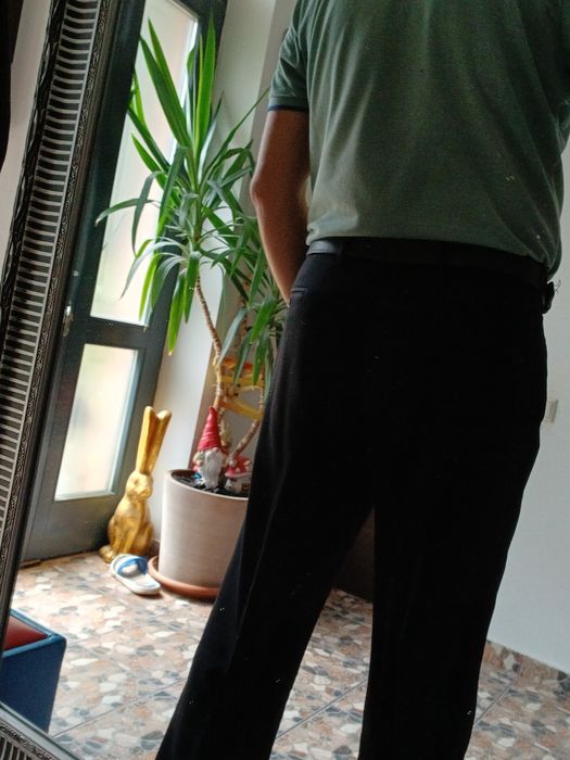 Pantaloni barbati din stofa masura 34/34 stare perfecta