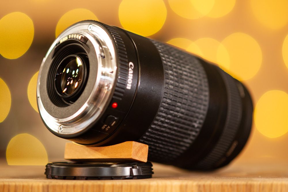 Canon 75-300mm f/4-5.6 II EF обектив Канон #1/3