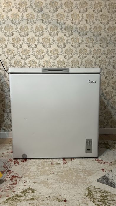 Морозильный ларь Midea