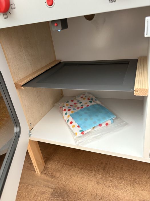 Детска дървена кухня