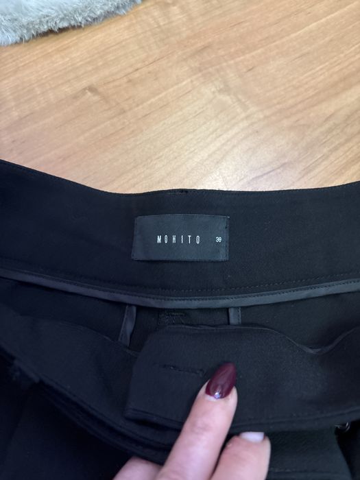 Дамски къси панталоми с колан