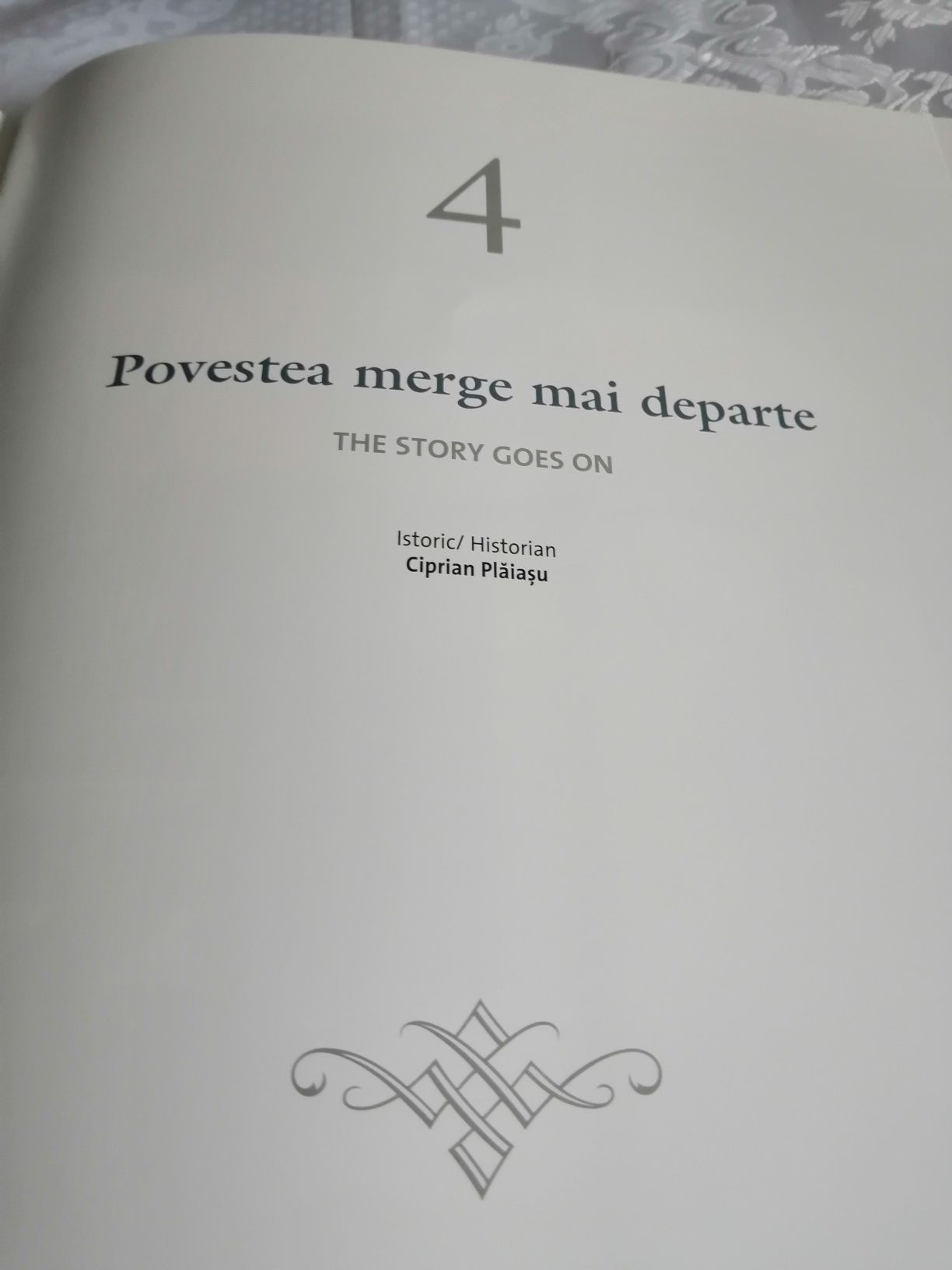 POVESTEA HANULUI ,  ediție specială