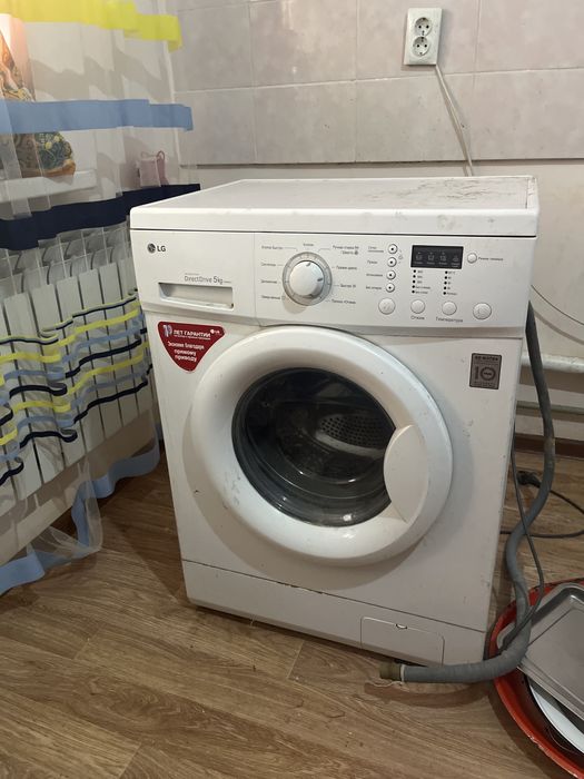 Продам стиральную машинку не работает