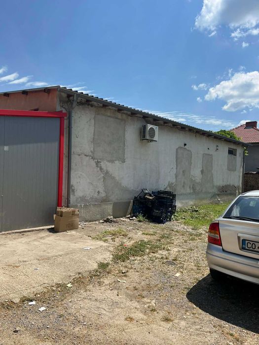 Продава се Магазин в Пирдоп - 605 кв.м за 274 €/кв.м - Снимка #4