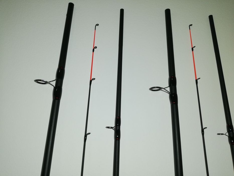 SET 2 Feedere FL Aqua Feeder 3.90 + 2 Mulinete FL Sparkler 6000