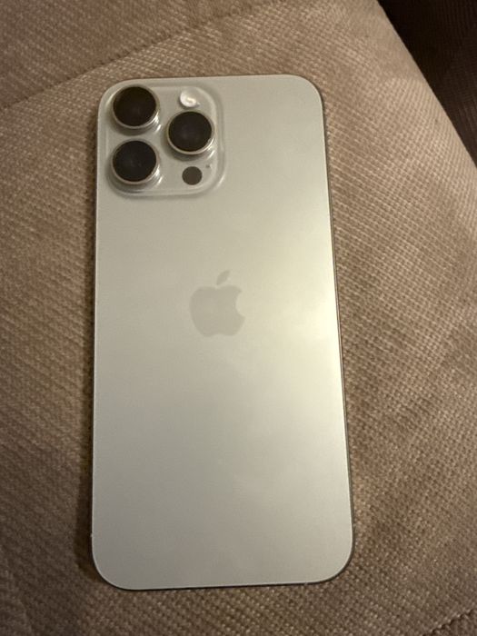 iPhone 16 Pro Max 512GB - Natural Titanium / Като Нов / + Гаранция