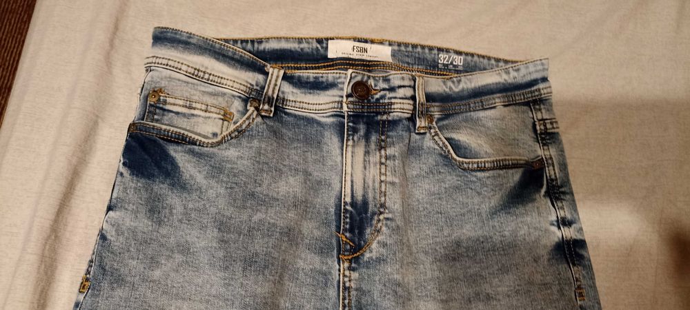 Мъжки дънки FSBN