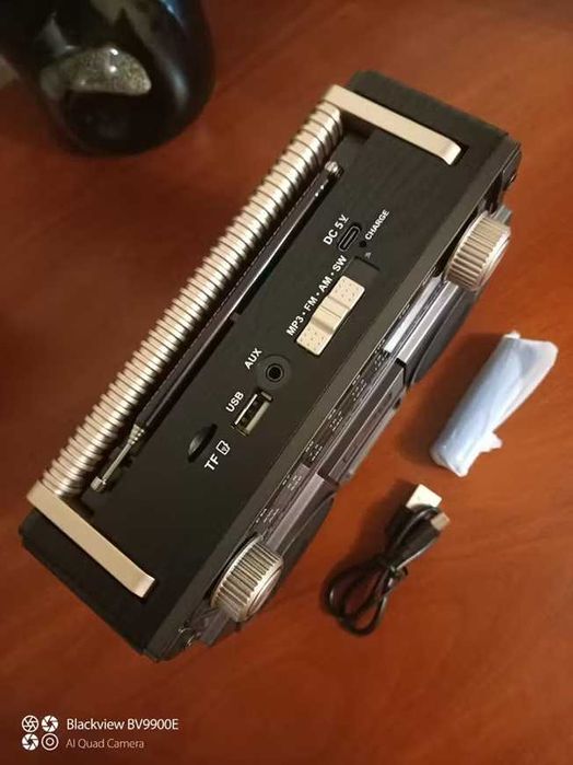 Ретро стерео преносимо радио MG001 с USB зареждане, TF карта AUX AM/FM