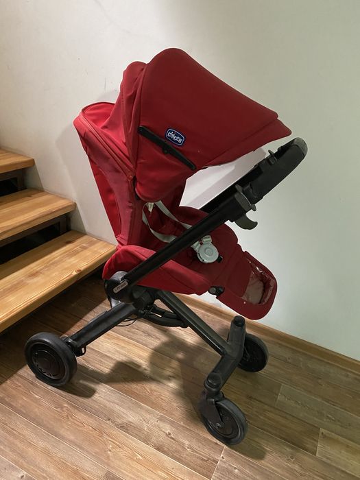 Продам коляску от CHICCO