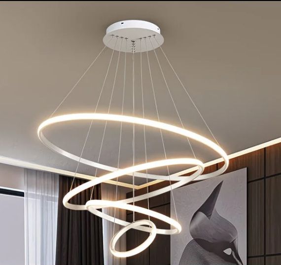 Люстра хайтек стиля