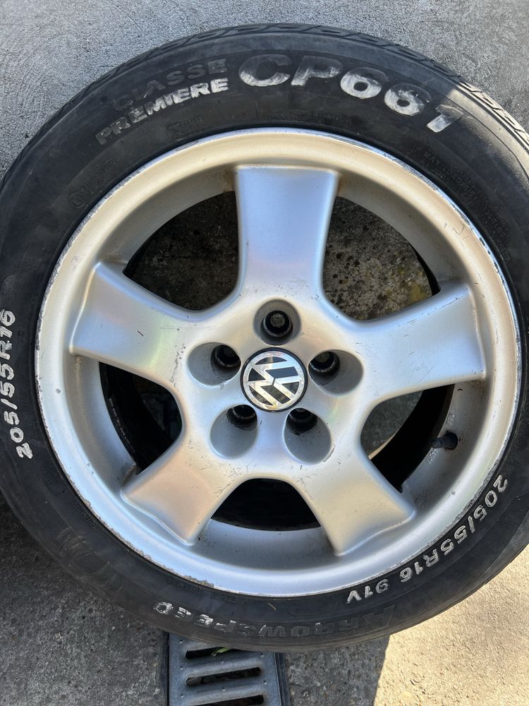 Vand jante aliaje volkswagen golf 4, R16