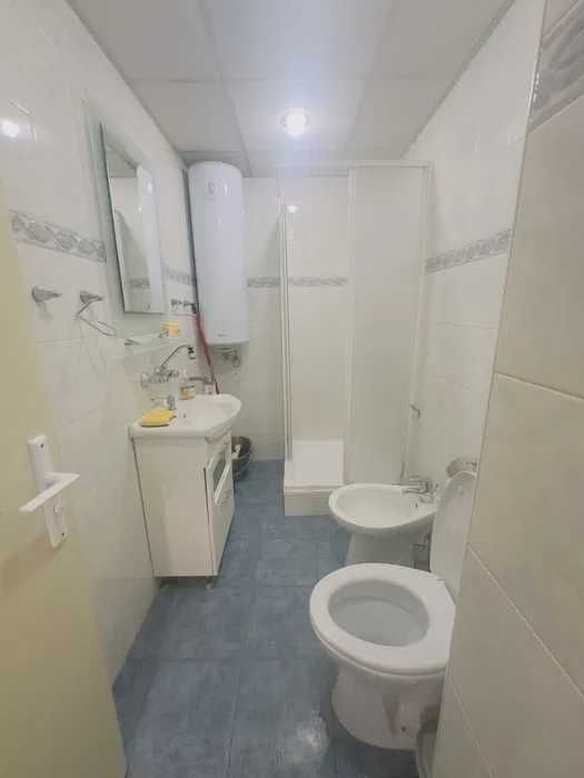 Дава се под наем Тристаен апартамент в Бургас, Братя Миладинови - 86 кв.м за 375 € - Снимка #7