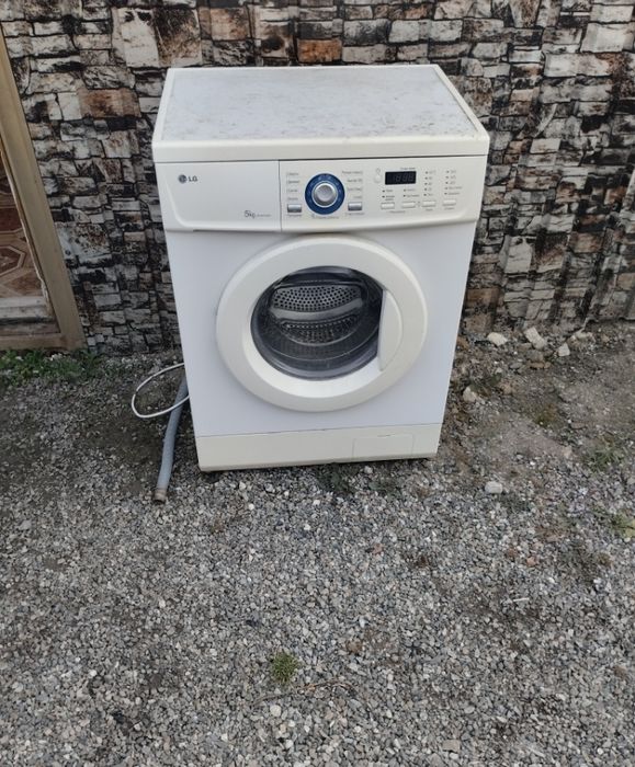 Продам стиральную машину