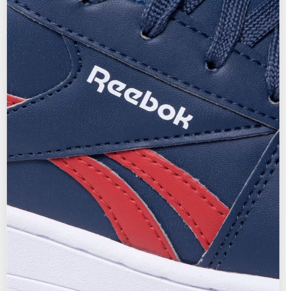 Оригинални чисто НОВИ детски маратонки Reebok - размер 29