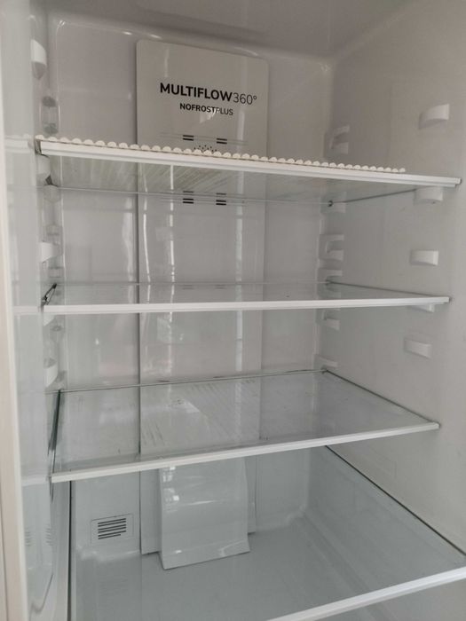 Продавам хладилник