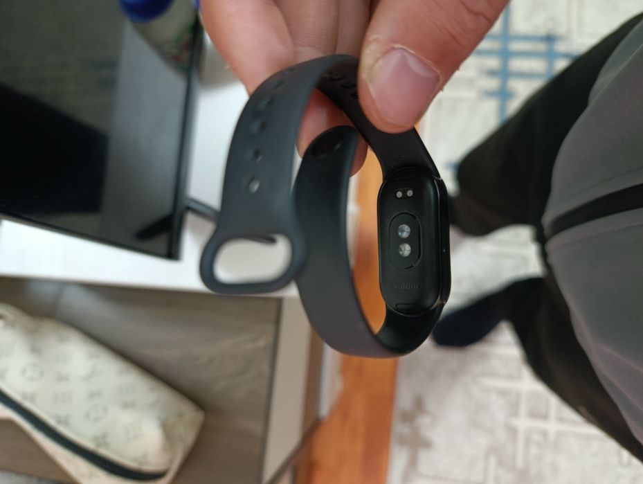 Спортивный браслет mi band 8