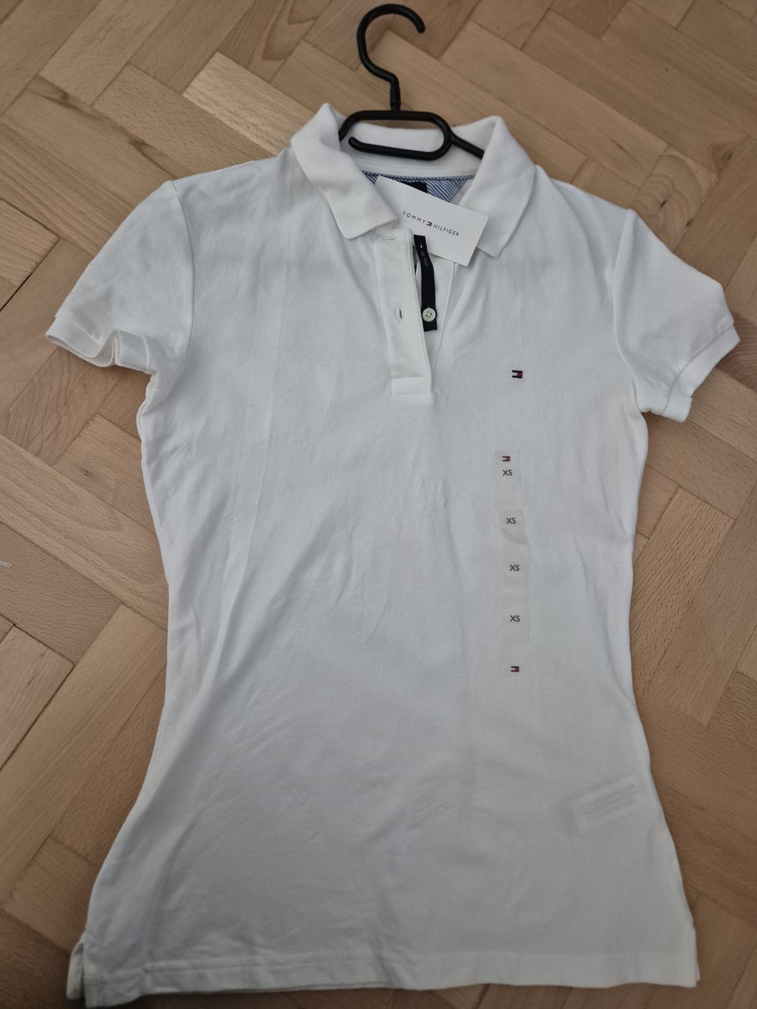 Дамски тениски- Calvin Klein, Tommy Hilfiger, s размер