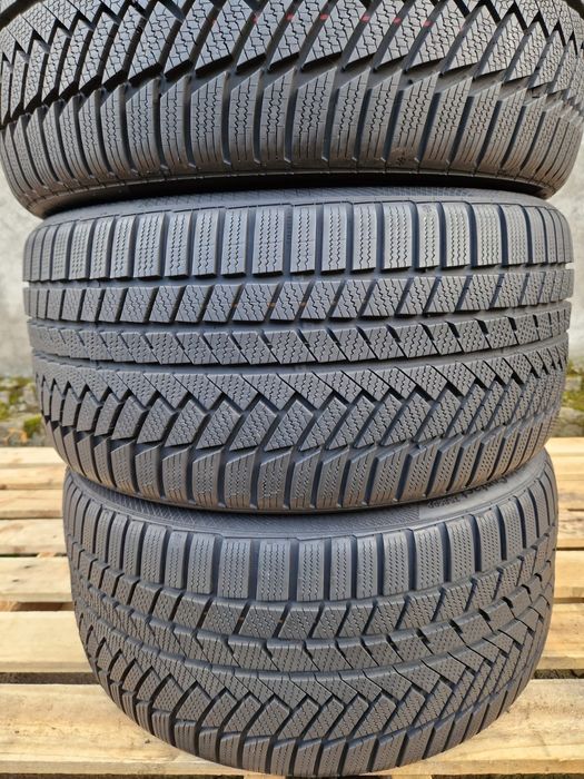 Anvelope iarna Noi 2dimensiuni 245 40 18 /265 35 18 Continental 2023
