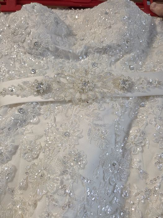 Vand  rochie mireasa