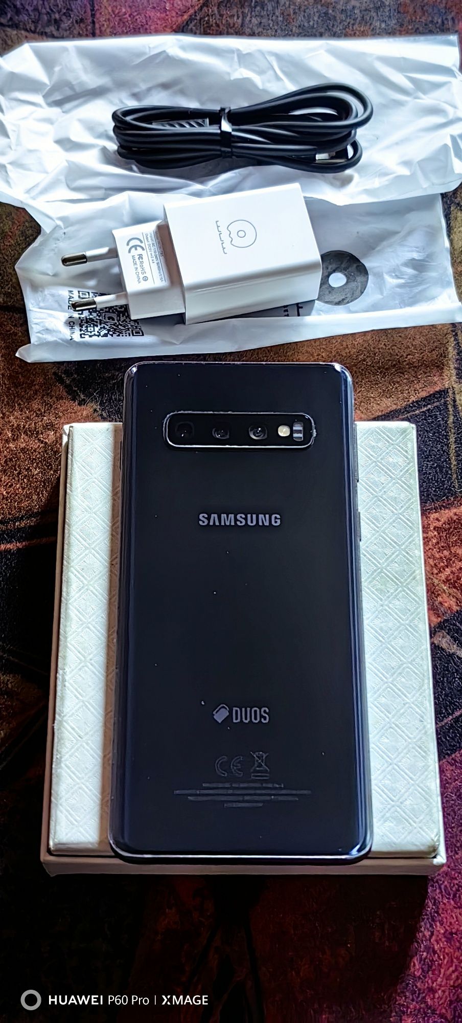 SAMSUNG GALAXY S10 -Перфектно състояние