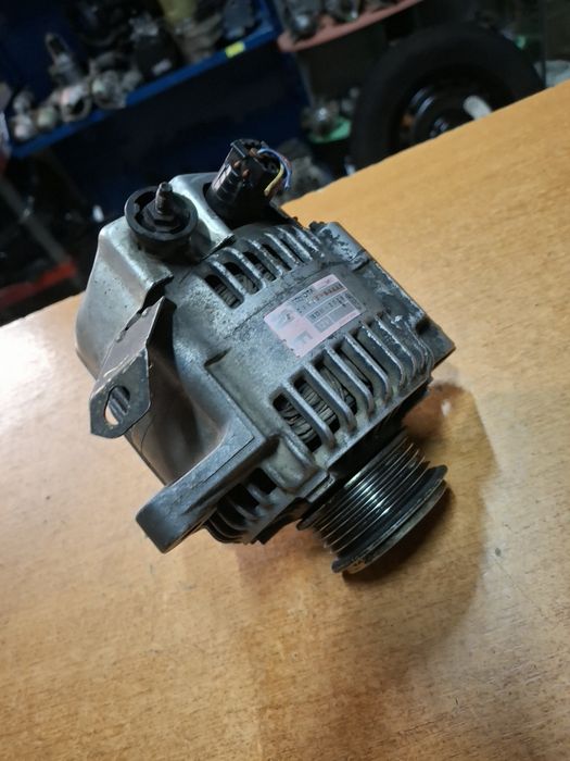 Alternator Toyota Yaris Verso 1.4-4D