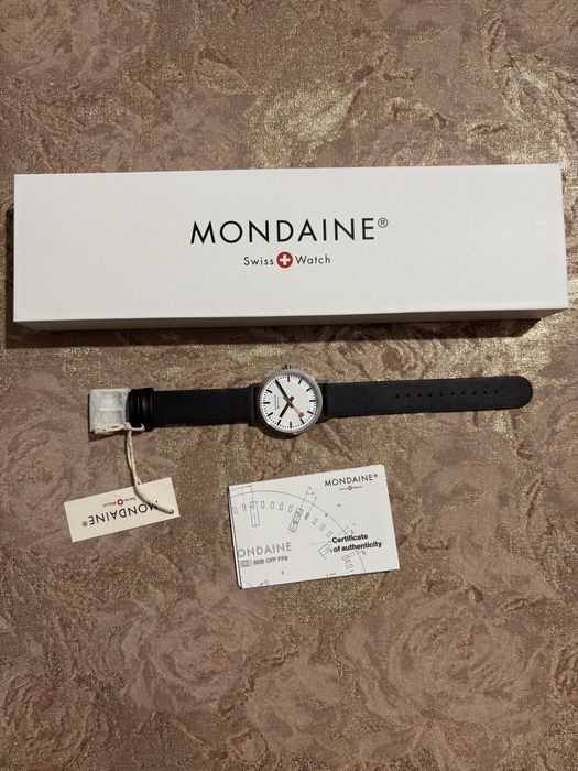 Mondaine Classic – Ceas Quartz