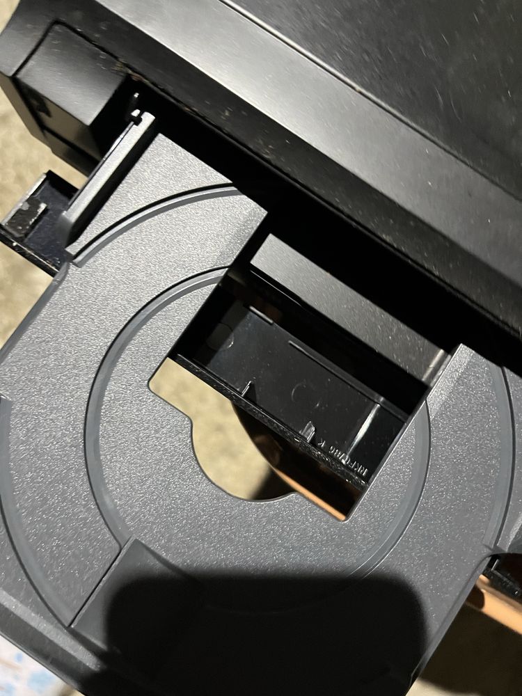 PANASONIC DVD DMR-EH575…………………………………………………………………………………………….