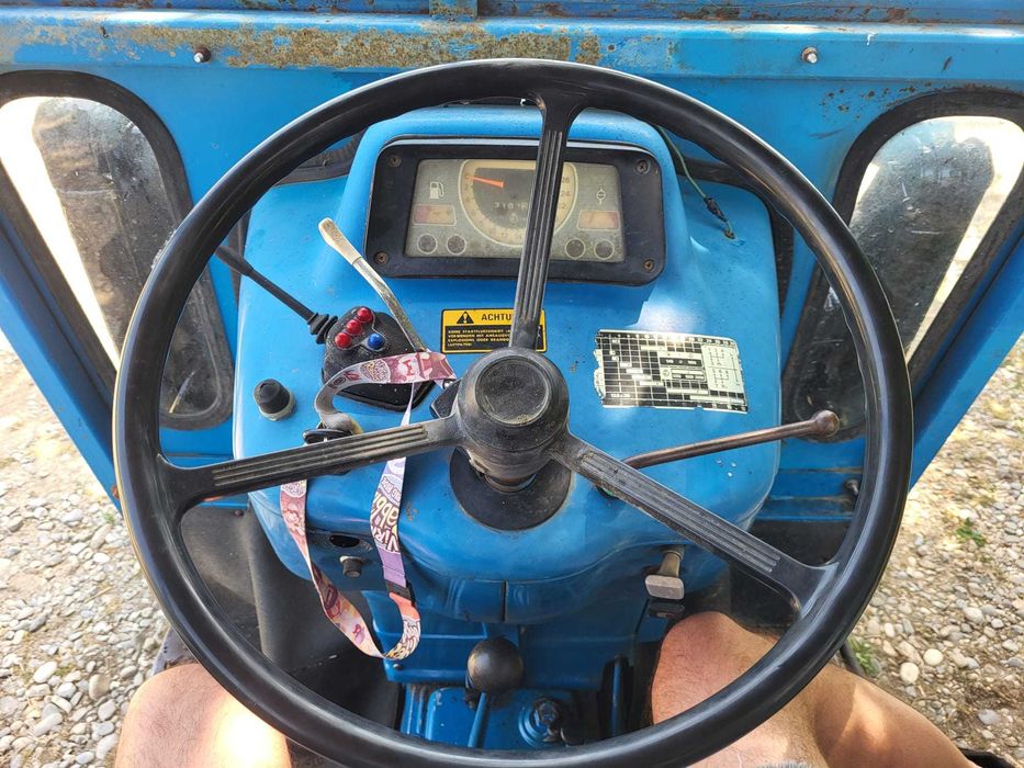 Vand Tractor Ford 3600 stare foarte bună, gata de lucru