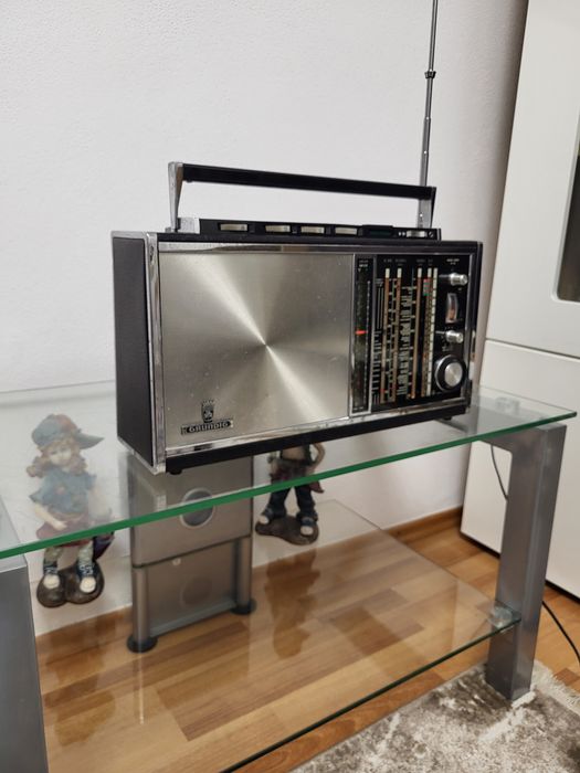 Radio GRUNDIG Satellit 6001