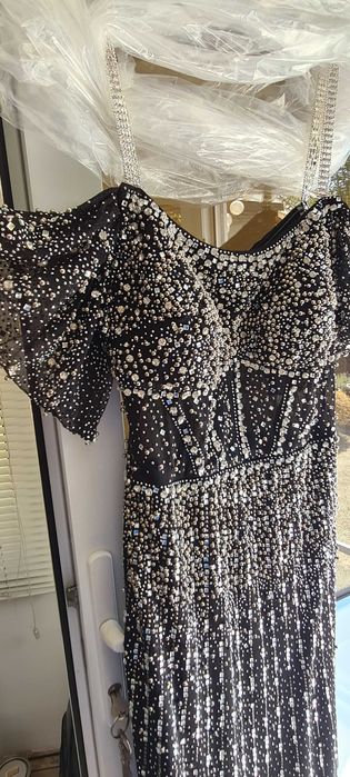 Rochie nasa cu pietre