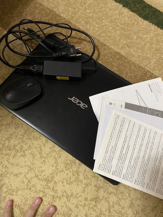 acer ноутбук,использован только 4-5 раз