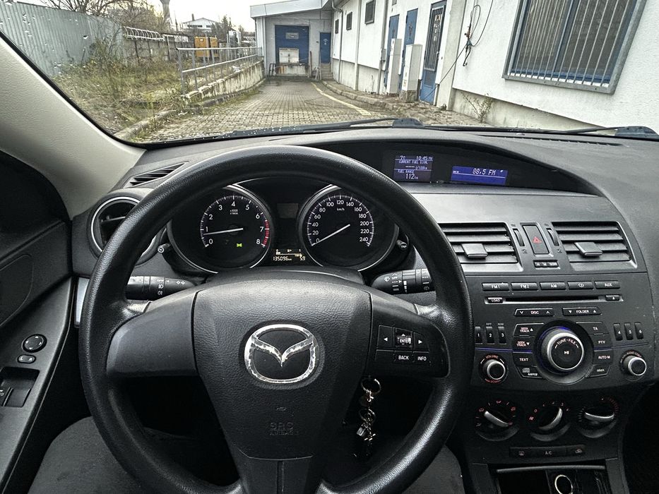 Mazda 3 Facelift 1.6 Benzină Euro 5 an 2012 KM 135.000