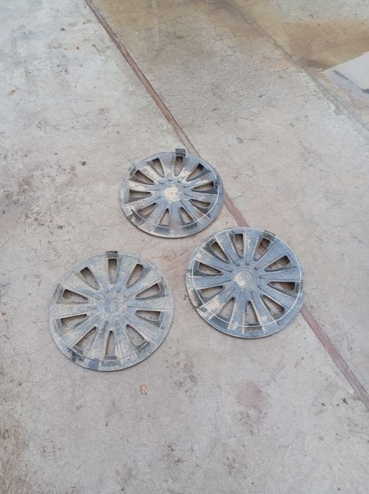 Колпаки б. У   3шт. На р14