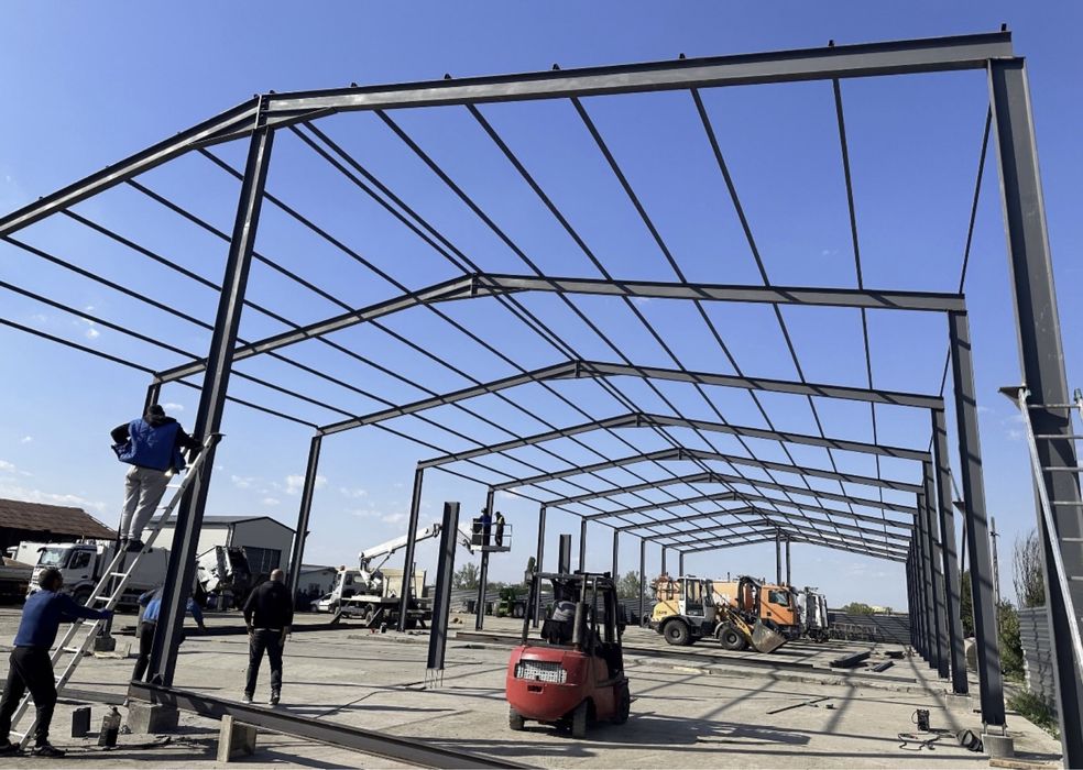 Vand structuri metalice